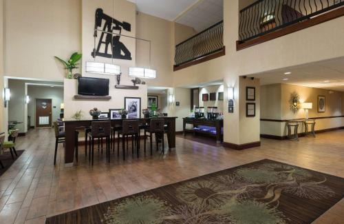 Odessa Hotel | Comfortable Stay at Hampton Inn by Hilton Odessa with Pool