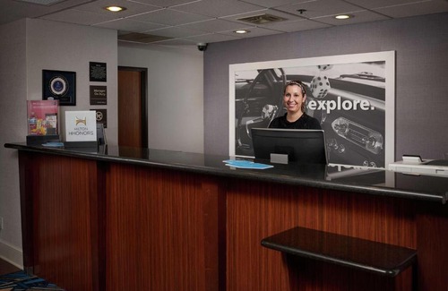 Austintown Hotel | Welcoming Hampton Inn by Hilton Youngstown-West I-80