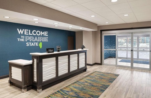 Champaign Hotel | Pet-Friendly Comfort at Hampton Inn Champaign Southwest