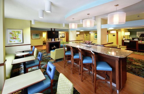 Cornelius Hotel | Discover Hampton Inn Charlotte North Lake Norman with Pool