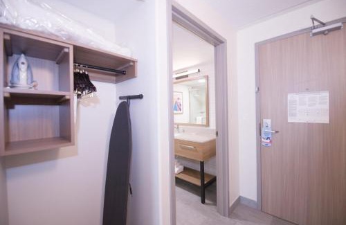 Carol Stream Hotel | Comfortable Stay at Hampton Inn Chicago-Carol Stream