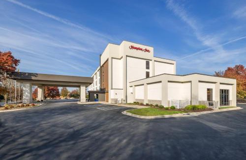 Columbia Hotel | Pet-Friendly Getaway at Hampton Inn Columbia, MD