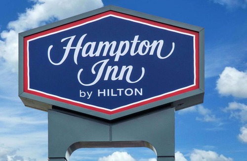 Douglas Hotel | Discover Oceanfront Comfort at Hampton Inn Douglas