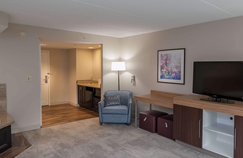 Warrington Hotel | Discover Hampton Inn Doylestown: Family-Friendly Retreat