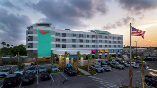 Dunedin Hotel | Family-Friendly Stay at Hampton Inn Dunedin, FL - 9.1/10