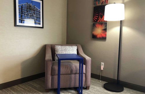 El Dorado Hotel | Relax at Hampton Inn El Dorado: Pool, Spa & Top Reviews