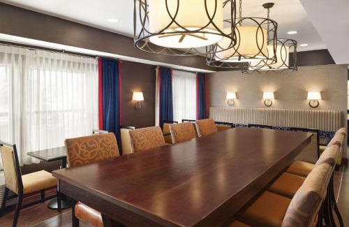 Findlay Hotel | Hampton Inn Findlay