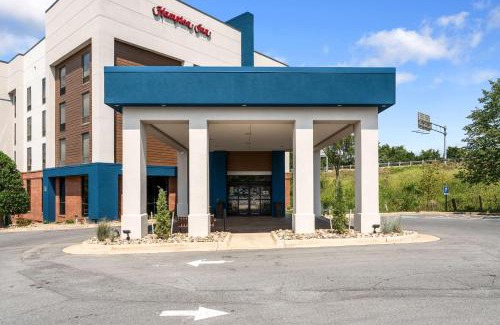 Front Royal Hotel | Enjoy a Memorable Stay at Hampton Inn Front Royal