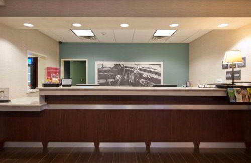 Front Royal Hotel | Enjoy a Memorable Stay at Hampton Inn Front Royal