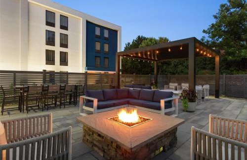 Hagerstown Hotel | Welcoming Hampton Inn Hagerstown: Guest Rated 9.2/10