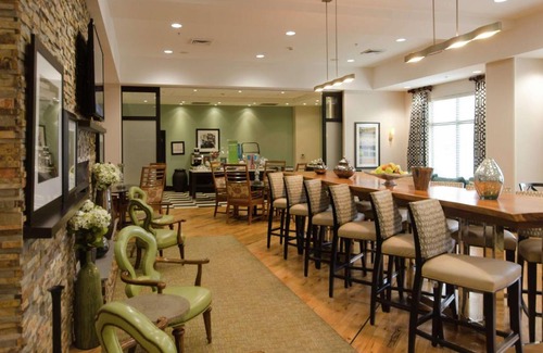 Hickory Hotel | Guest Rated Hotel with Pool and Family-Friendly Amenities