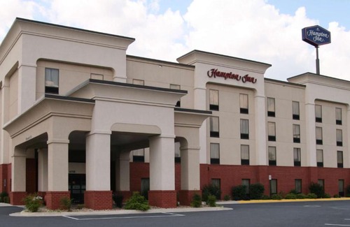 Inwood Hotel | Top-Rated Hampton Inn Inwood with Oceanfront Pool Access