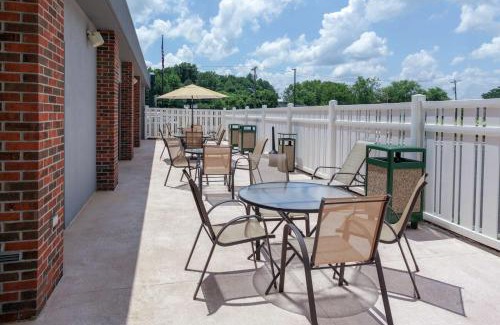 Jasper Hotel | Discover Comfort at Hampton Inn Jasper with Pool & Hot Tub