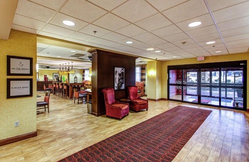 Junction City Hotel | Pet-Friendly Hampton Inn Junction City with Pool Access