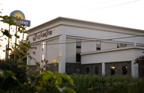 Kent Hotel | Family-Friendly Stay at Hampton Inn Kent/Akron Area