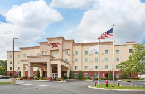 Kingston Hotel | Pet-Friendly Hampton Inn Kingston with Oceanfront Views
