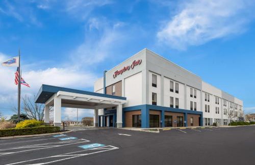 Lancaster Hotel | Relax at Hampton Inn Lancaster with Oceanfront Views