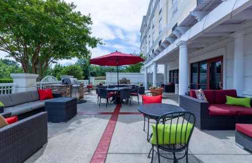 Lawrenceville Hotel | Pet-Friendly Hampton Inn Lawrenceville with Pool & Breakfast