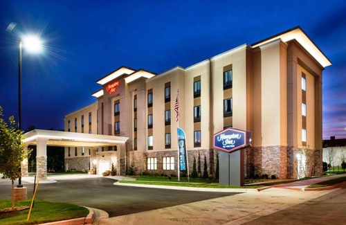 Leavenworth Hotel | Kid-Friendly Retreat at Hampton Inn Leavenworth