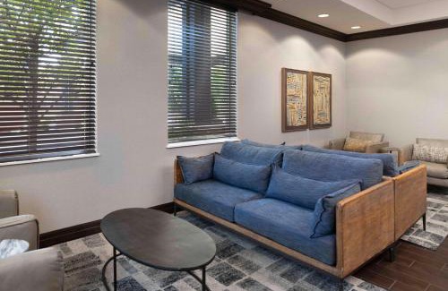 Lewiston Hotel | Discover Comfort at Hampton Inn Lewiston-Auburn
