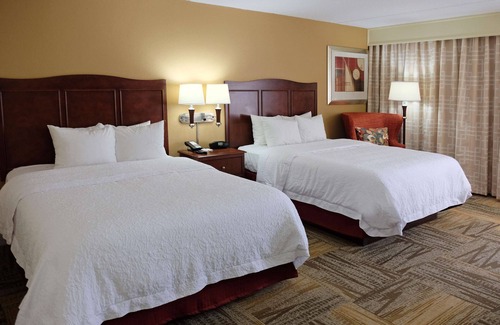 Lima Hotel | Discover Comfort at Hampton Inn Lima: Rated 9/10!