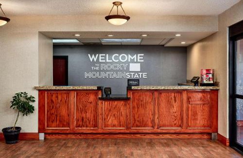 Longmont Hotel | Hampton Inn Longmont