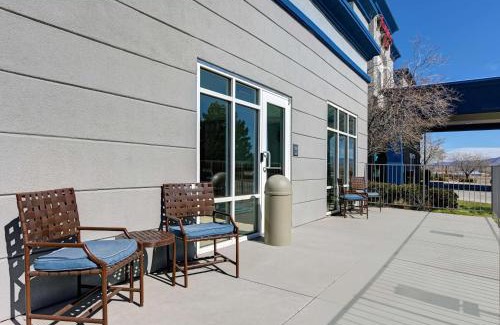 Lordsburg Hotel | Pet-Friendly Retreat at Hampton Inn Lordsburg, Rated 8.6/10