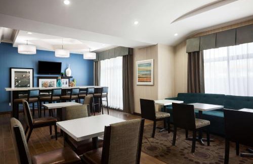 Hawthorne Hotel | Pet Friendly Hampton Inn near Los Angeles Airport