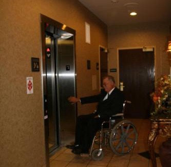 Marshall Hotel | Comfortable Stay at Hampton Inn Marshall with Ocean View