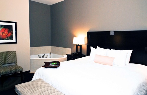Maumelle Hotel | Discover the Comfort of Hampton Inn Maumelle, AR