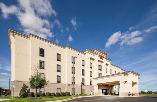 Middletown Hotel | Discover Hampton Inn Middletown: Rated 8.8 with Great Amenities