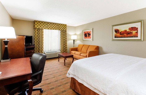 Kreole Hotel | Comfortable Stay at Hampton Inn Moss Point Pascagoula