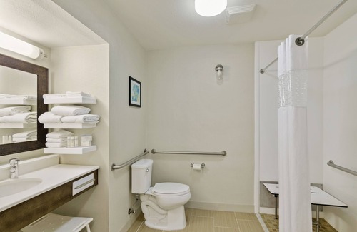 Mount Dora Hotel | Inviting Hampton Inn Mount Dora: Top-Rated Amenities Await