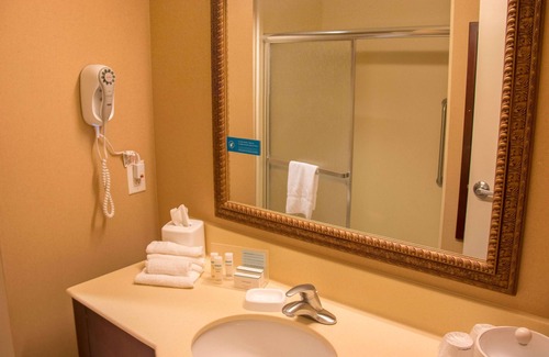 Murphy Hotel | Experience Comfort at Hampton Inn Murphy - Rated 8.8/10