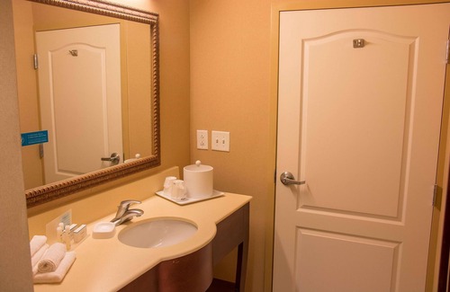 Murphy Hotel | Experience Comfort at Hampton Inn Murphy - Rated 8.8/10