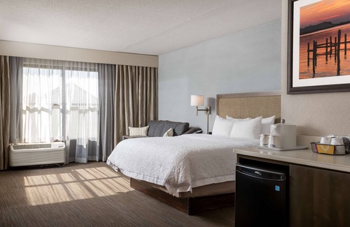 Myrtle Beach Hotel | Family-Friendly Stay at Hampton Inn Myrtle Beach-West