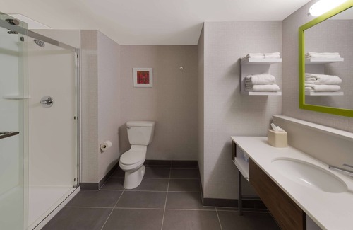 Nanuet Hotel | Relax at Hampton Inn Nanuet with Pool & Family-Friendly Amenities