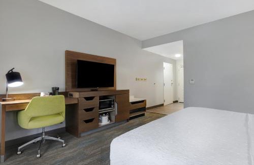 Shamard Heights Hotel | Cozy Hampton Inn Natchitoches: Family-Friendly with Pool