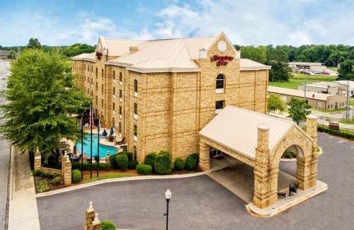 Newberry Hotel | Discover the Hampton Inn Newberry Opera House Experience