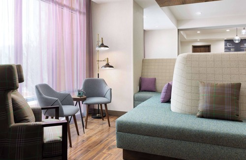 Oakhurst Hotel | Experience Comfort at Hampton Inn Oakhurst-Yosemite