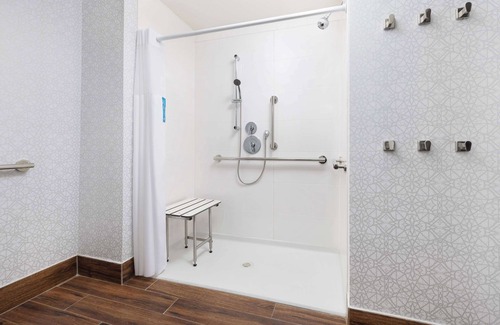 Oakhurst Hotel | Experience Comfort at Hampton Inn Oakhurst-Yosemite