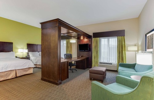 Ozark Hotel | Guest Rated 8.8: Hampton Inn Ozark with Pool & Dining