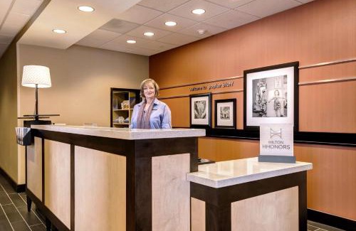 Poplar Bluff Hotel | Pet Friendly Retreat at Hampton Inn Poplar Bluff - Rated 9/10