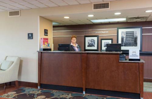 Port Huron Hotel | Discover Hampton Inn Port Huron with Family-Friendly Amenities