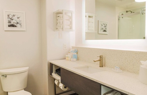 Prescott Hotel | Discover Hampton Inn Prescott: Family-Friendly Retreat