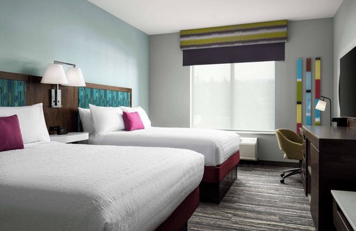 Redmond Hotel | Top-Rated Hampton Inn Redmond Near Bend Airport with Pool