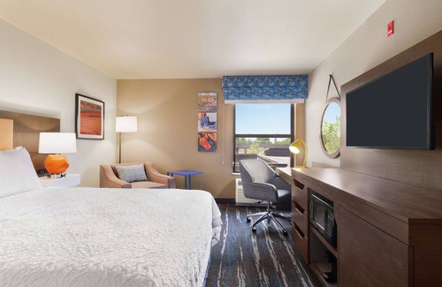 Rancho Cordova Hotel | Guest Rated: 8.6 at Hampton Inn Sacramento/Rancho Cordova