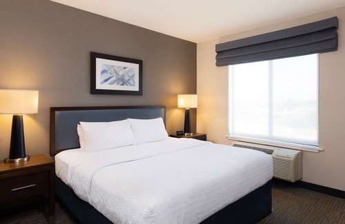 South San Jose Hotel | Welcoming Hampton Inn San Jose Cherry Ave with Great Amenities