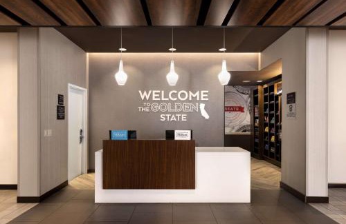 South San Jose Hotel | Pet-Friendly Getaway at Hampton Inn San Jose Cherry Ave