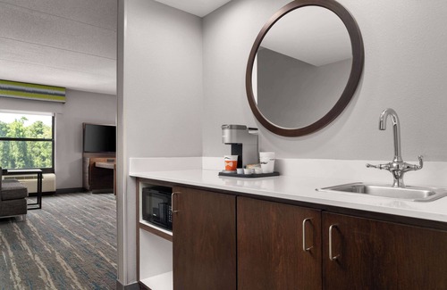 Pine Forest Hotel | Top-Rated Hampton Inn Spring Lake Fayetteville with Pool